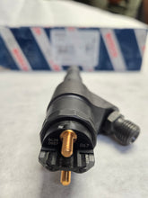 Load image into Gallery viewer, 0-445-120-067 INJECTOR | BOSCH | COMMON RAIL INJ| NEW