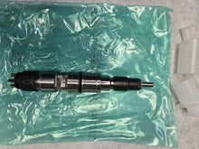 Load image into Gallery viewer, 0-445-124-007 INJECTOR | DEUTZ | COMMON RAIL INJ| NEW