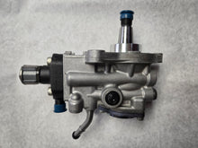 Load image into Gallery viewer, 8-98399619-0 | HP5 PUMP| FACTORY REMAN| $200 CORE CHARGE